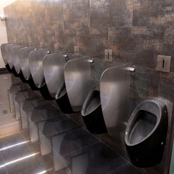 Grifo electrónico empotrado para urinario I-CARO en acero inox anti-vandalismo