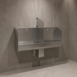 Urinoir collectif automatique inox pour sanitaires publics à forte fréquentation avec option séparateur Urinoir collectif automatique inox pour sanitaires publics à forte fréquentation avec option séparateur