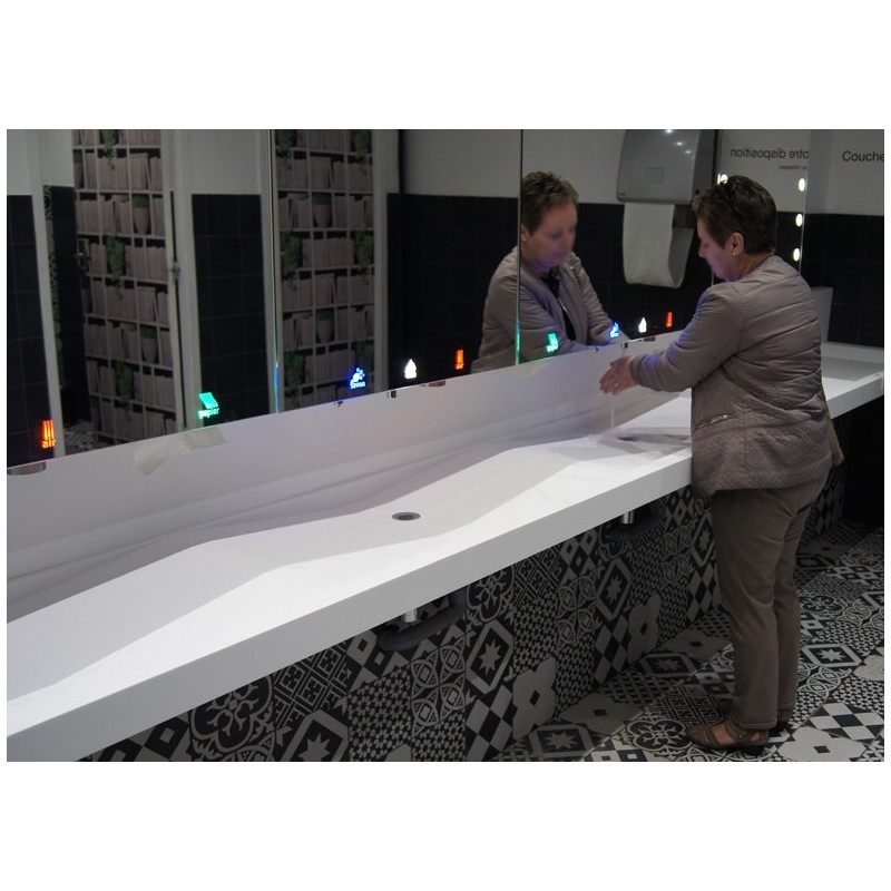 Mueble espejo alto  4 en 1 "jabón-agua-aire-papel"