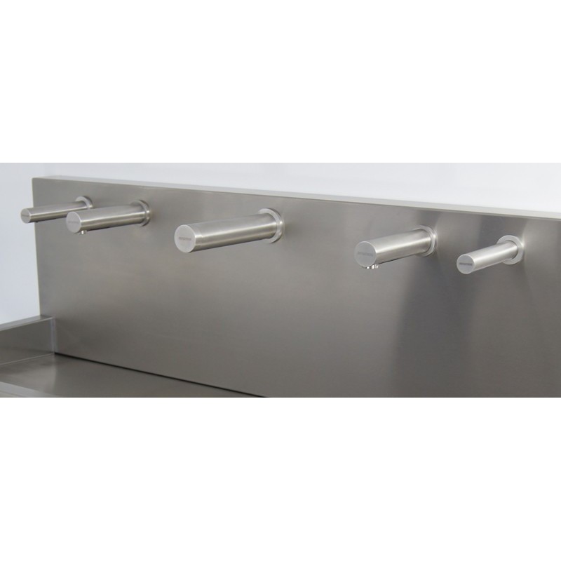 Grifo electrónico de acero inoxidable montado en la pared