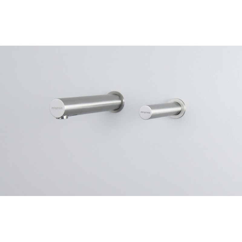 Robinet mural lavabo et distributeur de savon automatiques RONDEO en inox pour usage intensif et parfaite hygiène