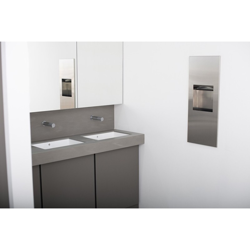 Combiné essuie-mains poubelle encastré inox et robinet automatique RONDEO. Design épuré et gain de place.