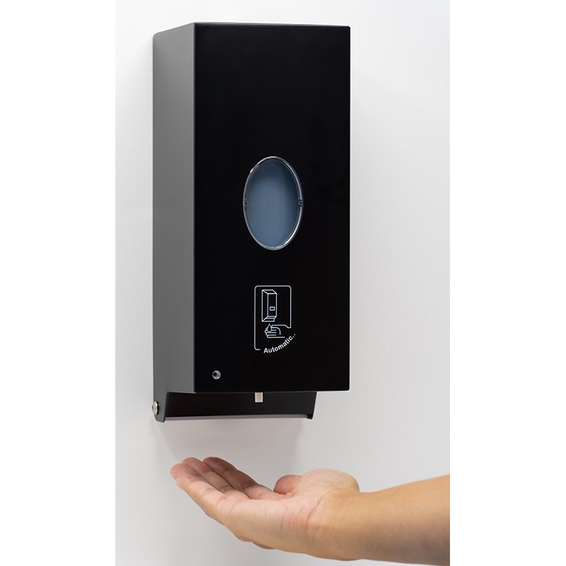 Automatic detection as user's hand approaches