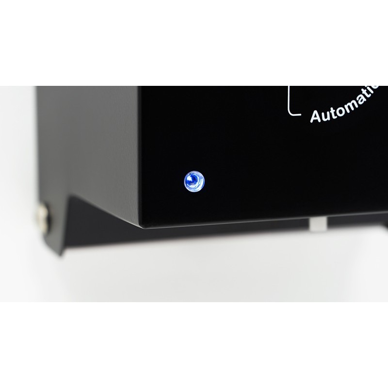 LED indicator light for battery follow-up