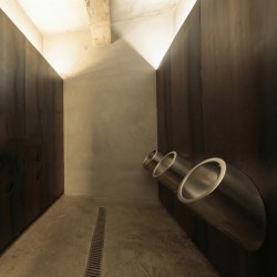 Stainless steel URI-ONE urinal with integrated automatic detection