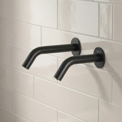 Distributeur mural de savon noir mat sans contact avec robinet assorti EXTREME WS