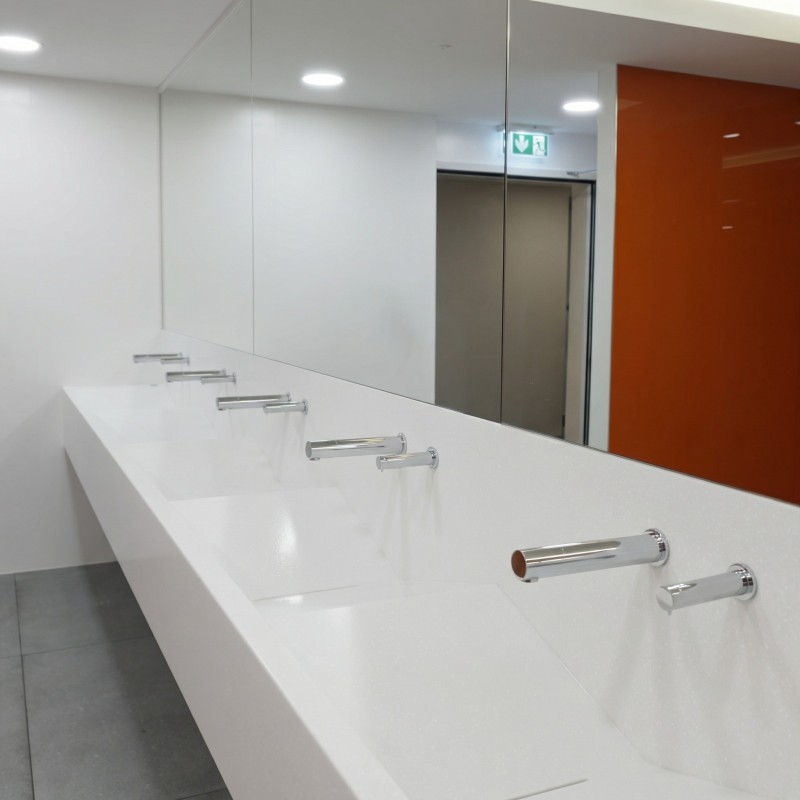 Professional wall-mounted touchless soap dispenser RONDEO for public places