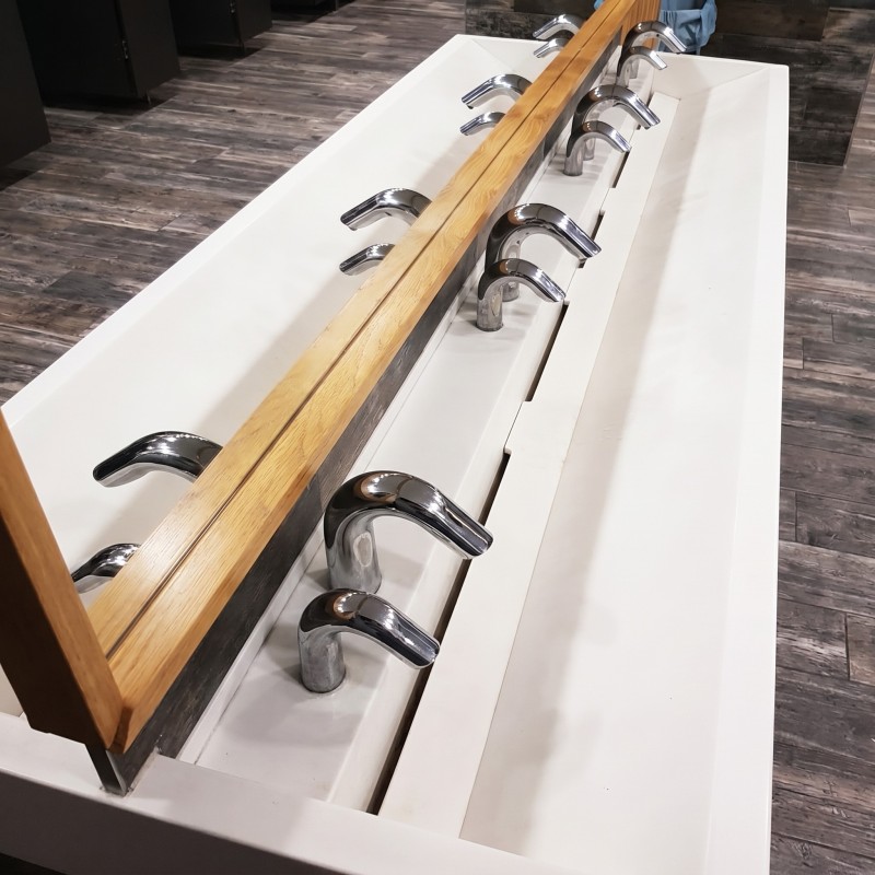 Automatic water and soap dispensers, matching designer ALLURE DS taps for heavy-duty use