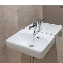 Robinet électronique ELITE pour eau froide ou pré-mitigée Robinet électronique ELITE pour eau froide ou pré-mitigée