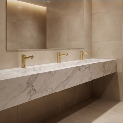 Robust and elegant ELITE automatic faucet with matte gold PVD finish and extended spout Robust and elegant ELITE automatic faucet with matte gold PVD finish and extended spout