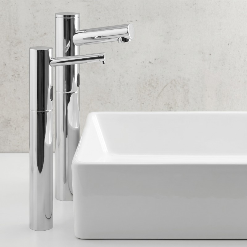 Automatic soap dispenser with ELITE elevated mount for countertop basin