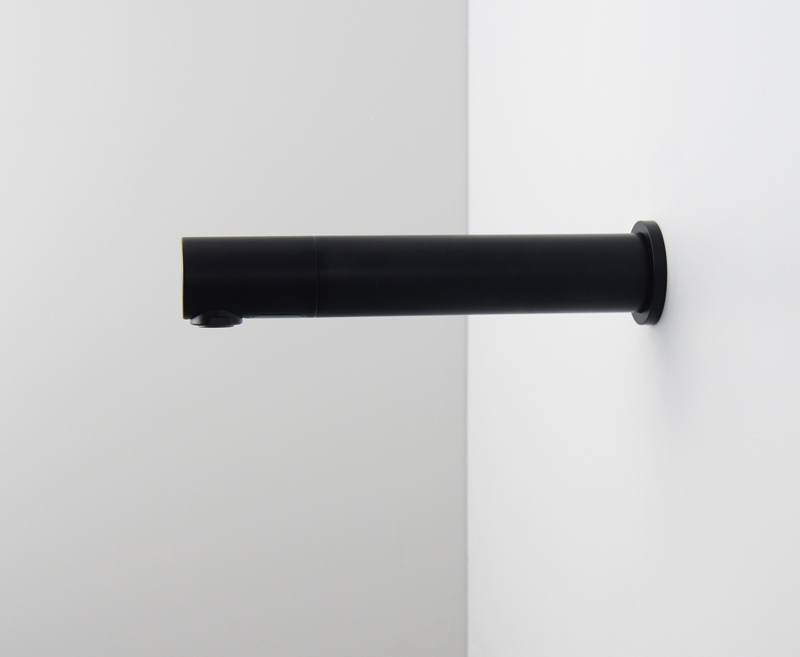 Robinet électronique mural RONDEO noir mat bec long