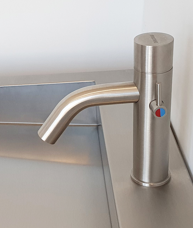 Mitigeur électronique inox EXTREME DS pour lavabo
